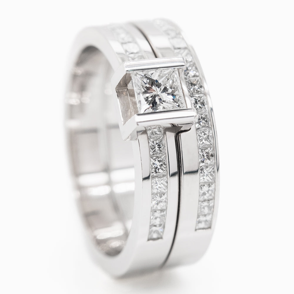 Andrew Geoghegan 'Box Highlight' Ring Set - 0.25ct G/Vs Princess-Cut Diamond - 18ct White Gold (AOYG01270/71))