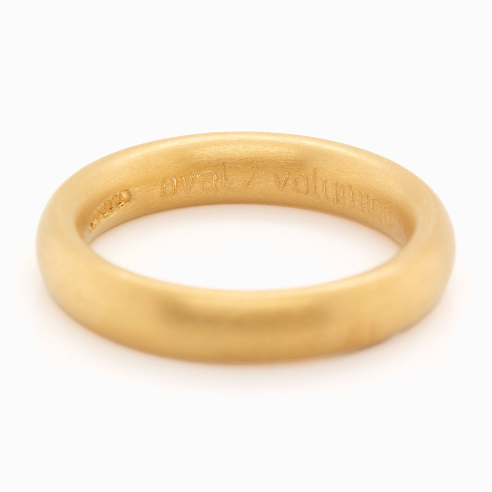 Niessing 4mm Oval Voluminous Shank Profile Ring - 22ct Yellow Gold Silk Matt (AOYNTOV4Y-9)