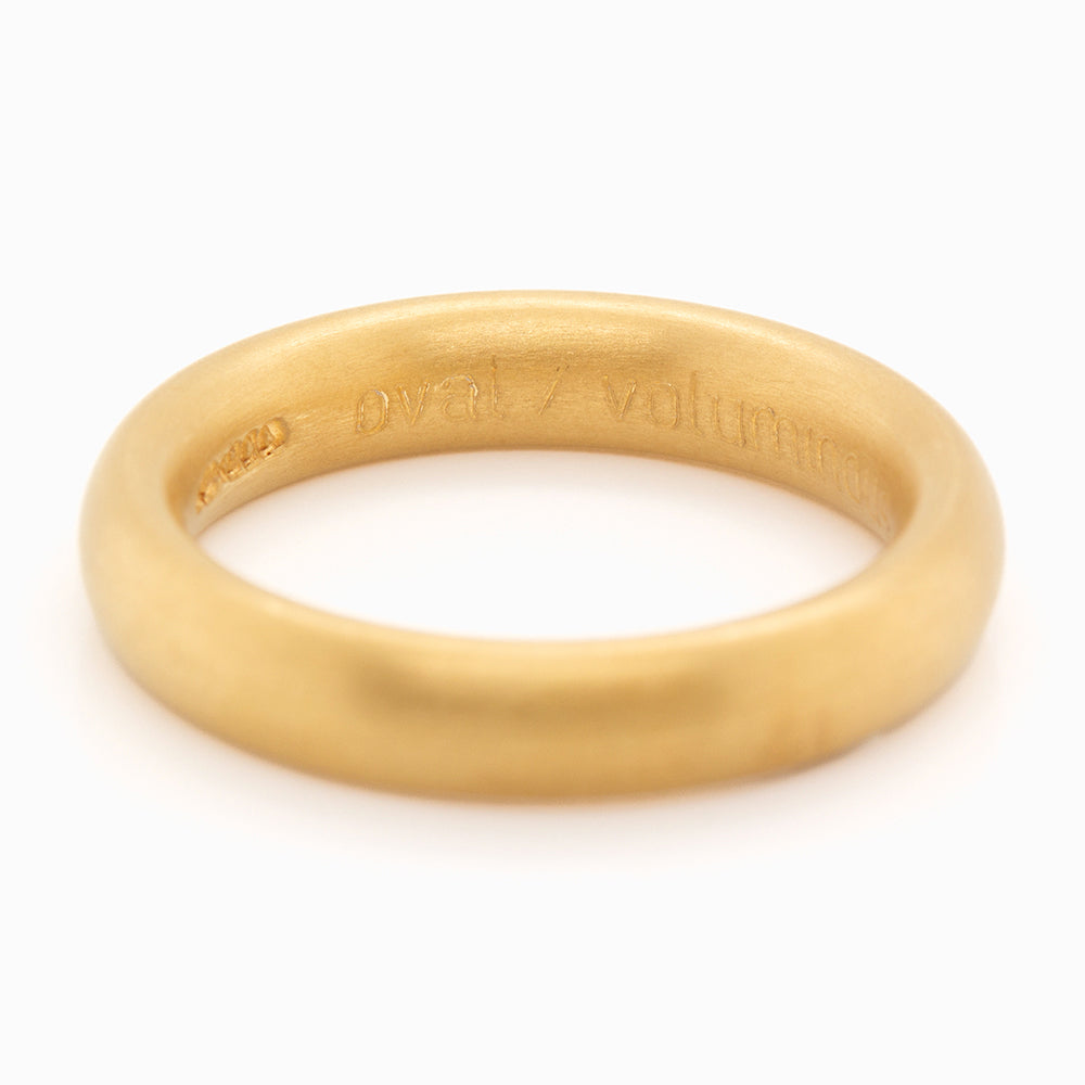 Niessing 4mm Oval Voluminous Shank Profile Ring - 21ct Yellow Gold Silk Matt (AOYNTOV4Y-9)