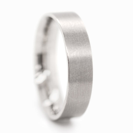 Niessing 5.5mm Rectangular Round Shank Profile Ring - 18ct Grey Gold Silk Matt (AOYNTRR5.5G-8)