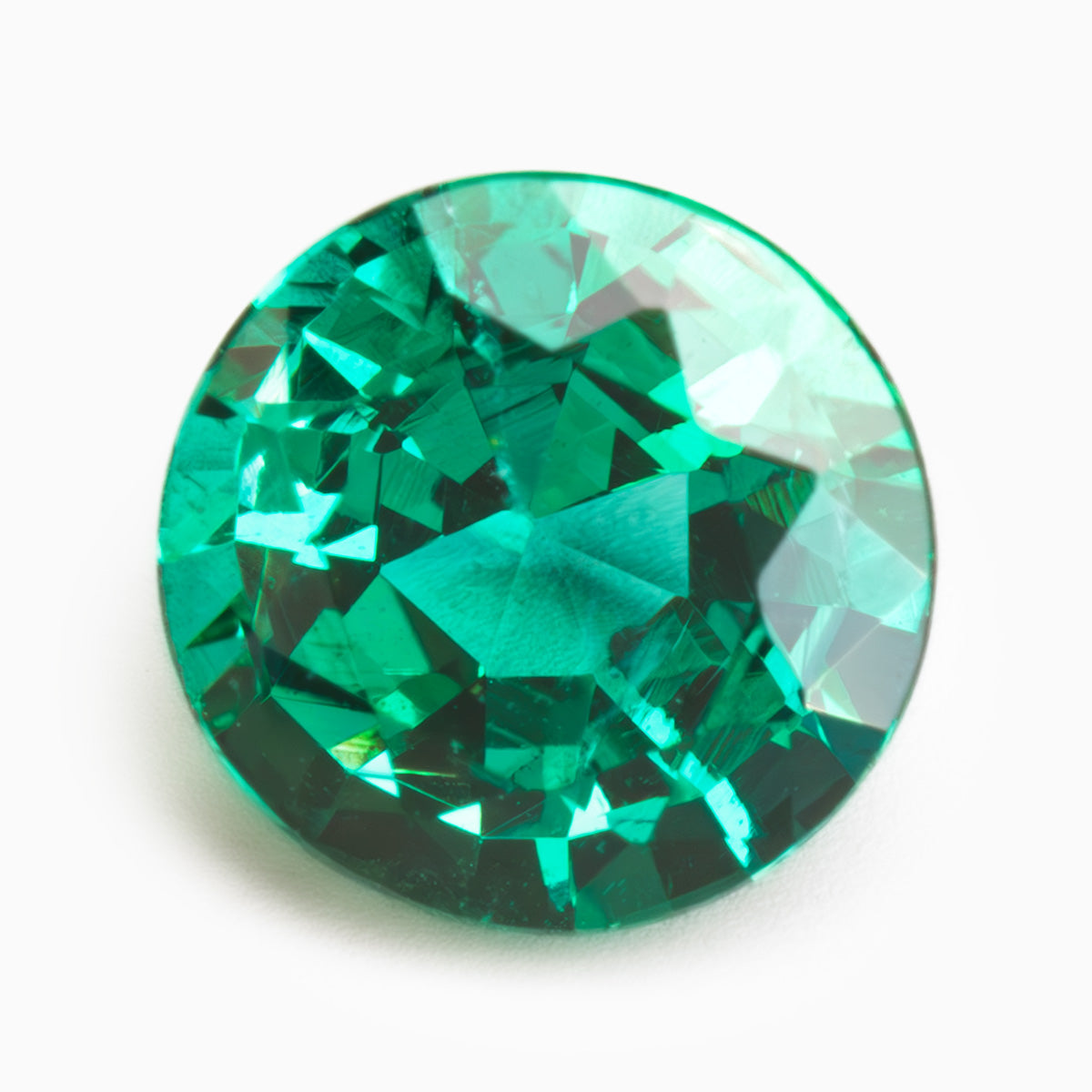 5.07x3.39mm Round Zambian Emerald - Certificated (EMR014)