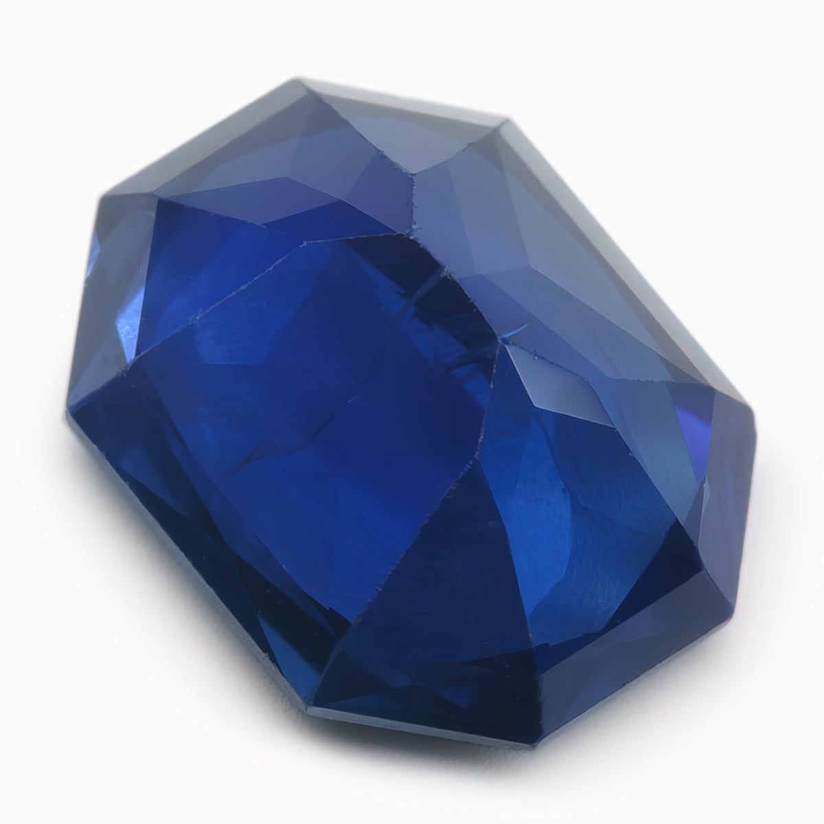 8.03x6.35mm Octagonal Ceylon Sapphire Certificated (SACE130)