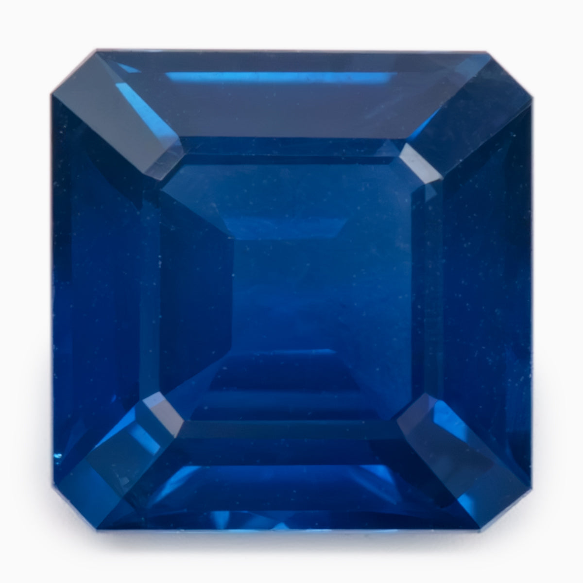 5.82mm Square Octagonal Ceylon Sapphire - Certificated (SAEQ003)