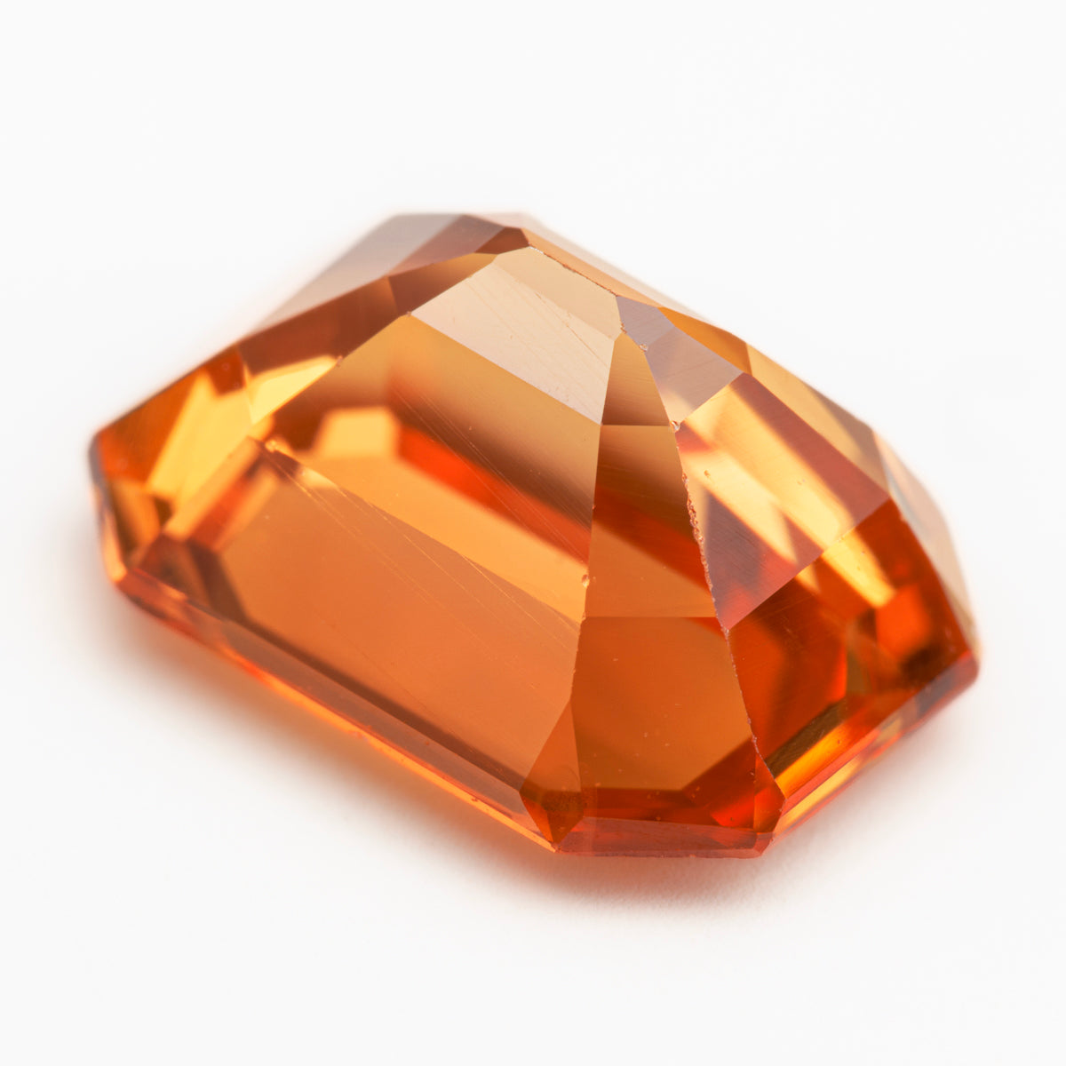 7x5mm Octagonal BE Orange Sapphire (SAOE75)