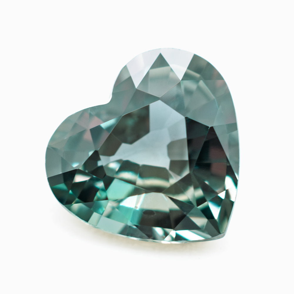 5.23x5.58mm Heart No Heat Teal Sapphire Certificated (SATH001)