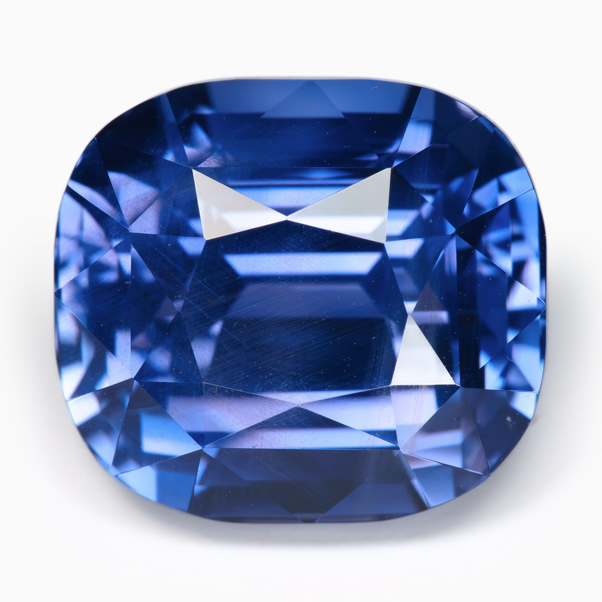 9.37x8.46mm Cushion No Heat Colour Change Sapphire - Certificated (STONE)