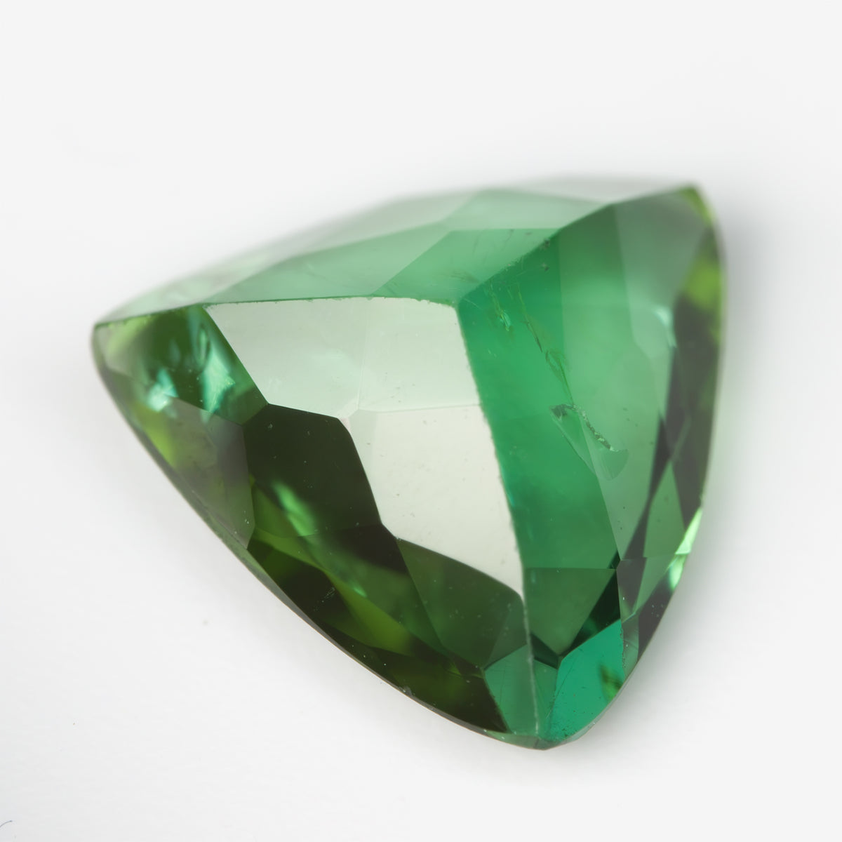 6.9mm Trillian Green Tourmaline (TOGT6766)