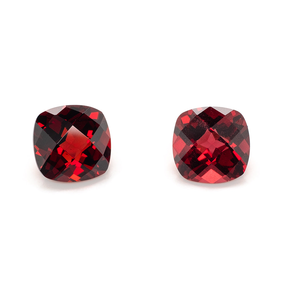 7mm Cushion Chequerboard Garnet (GACU70CB)
