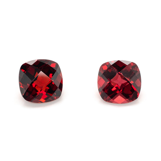 7mm Cushion Chequerboard Garnet (GACU70CB)