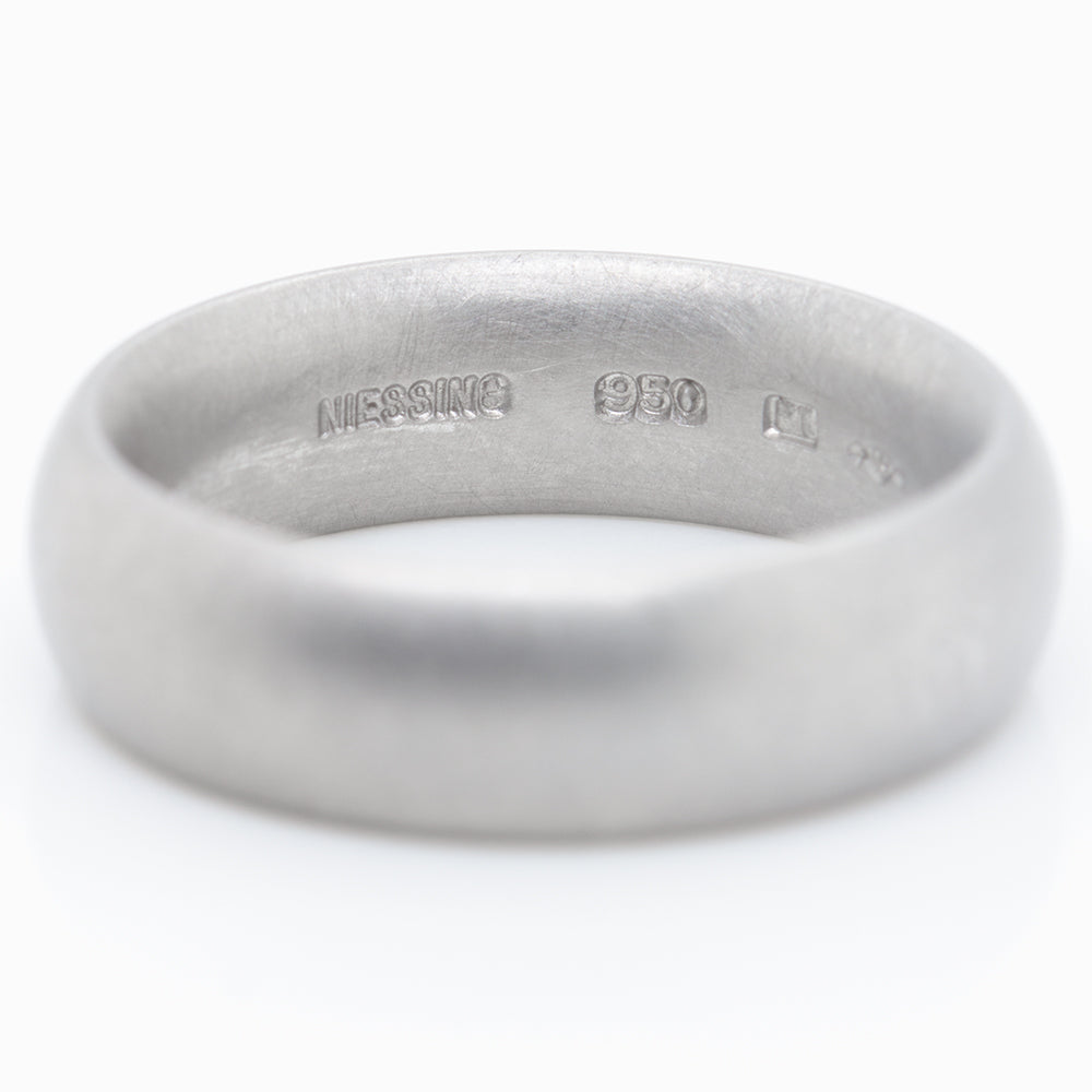 (SOLD) Niessing 6mm Pointed Oval Shank Profile Ring - Platinum Silk Matt (AOYNTPO6P-23)