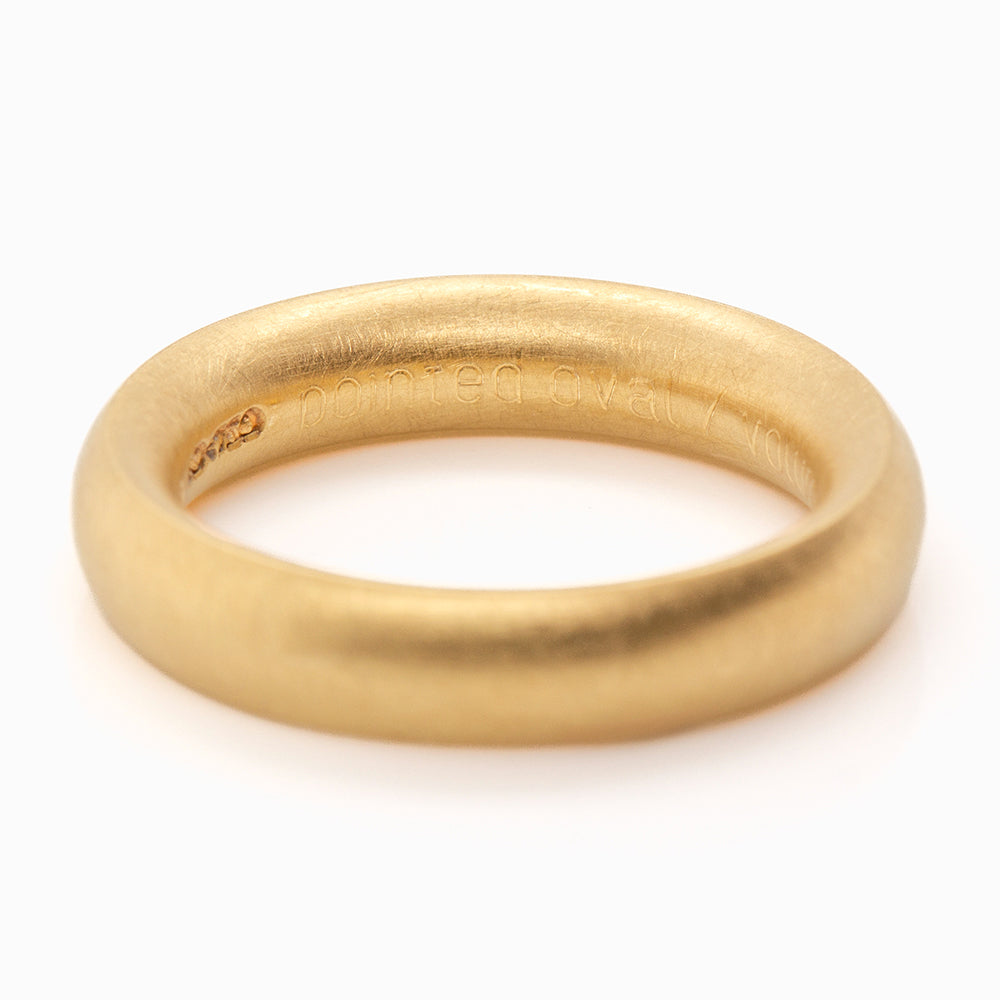 Niessing 4.5mm Pointed Oval Voluminous Shank Profile Ring - 18ct Yellow Gold Silk Matt (AOYNTPOV4.5Y-12)