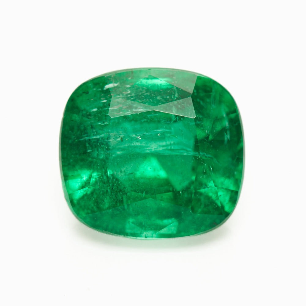 8.11x7.5mm Cushion Emerald - Certificated (EMCH80)