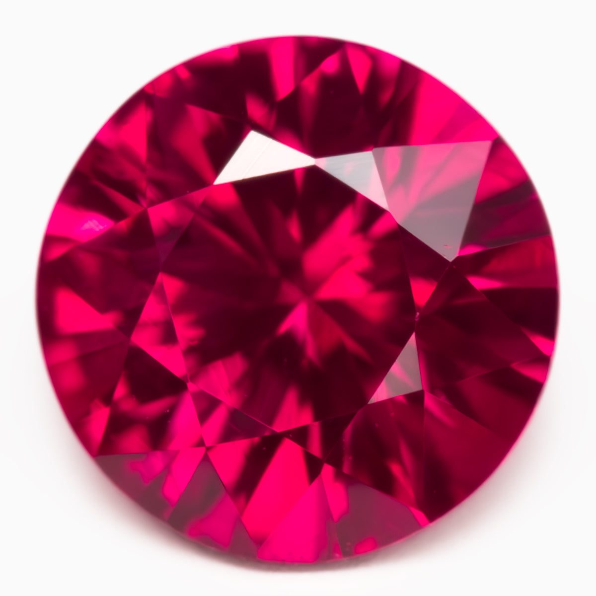 Ruby M 2 4.95 - 4.92mm Round Ruby - Certificated (RUR013) – R.M.Weare & Company Ltd.
