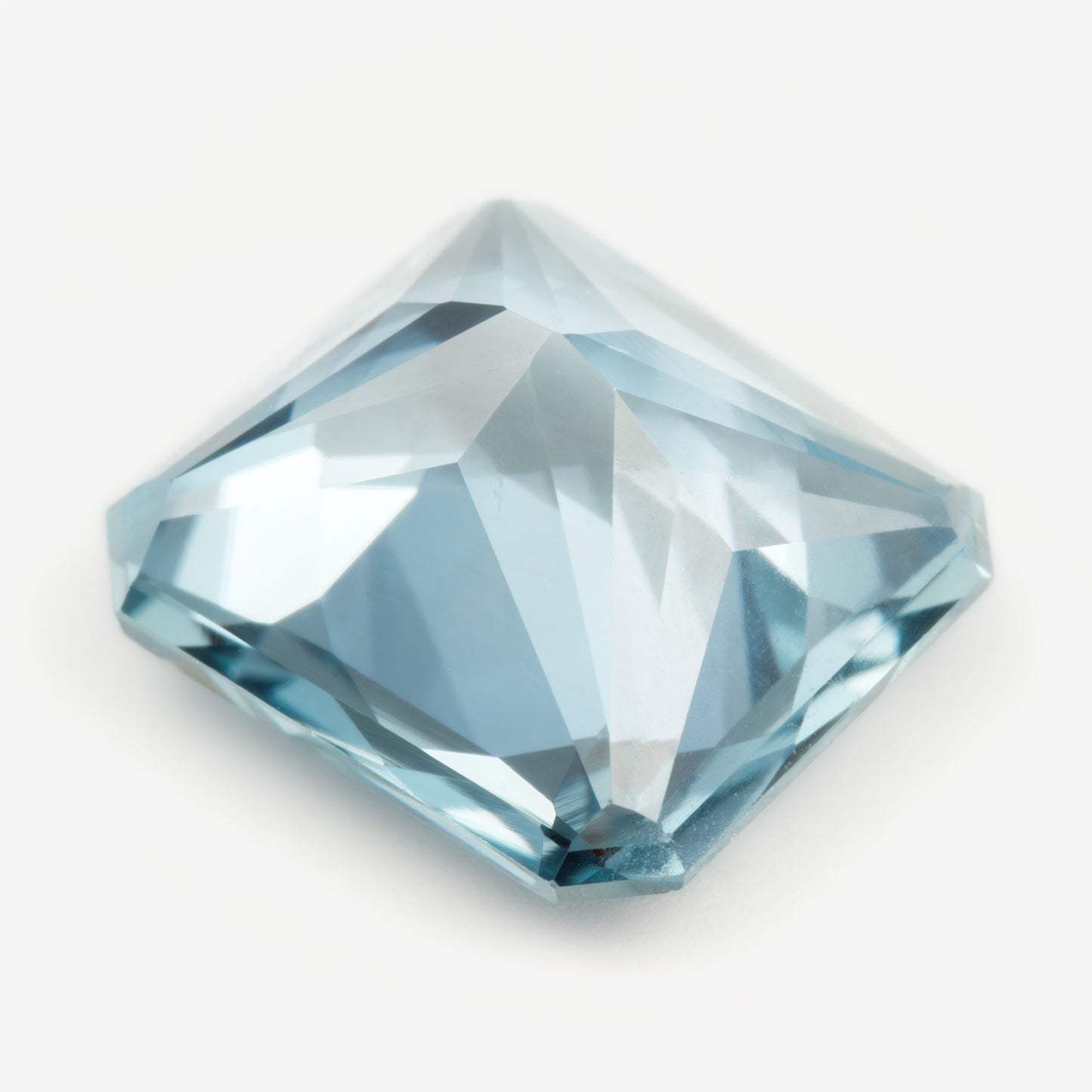 6.83x6.30mm Octagonal Radiant Ceylon Sapphire - Certificated (SACE016)