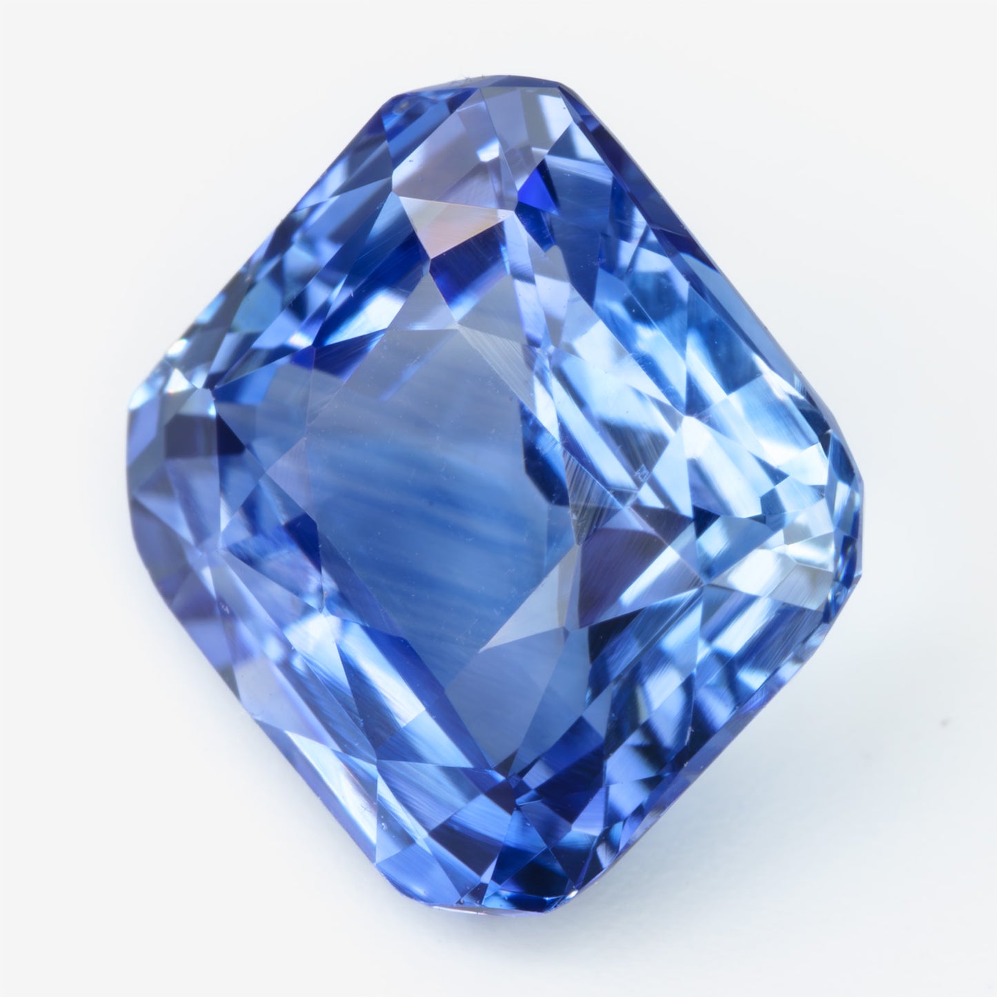 7.71x7.17mm Cushion Ceylon Sapphire - Certificated (SACU009)