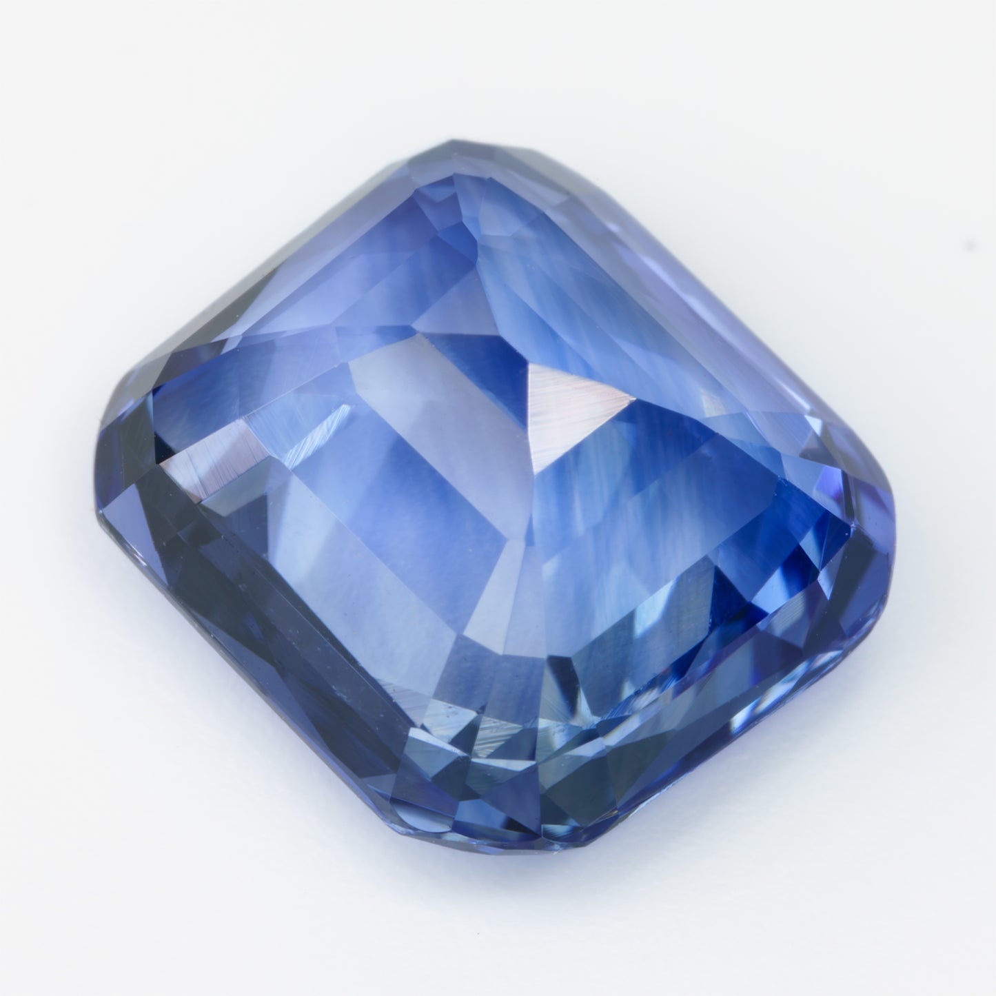 7.71x7.17mm Cushion Ceylon Sapphire - Certificated (SACU009)