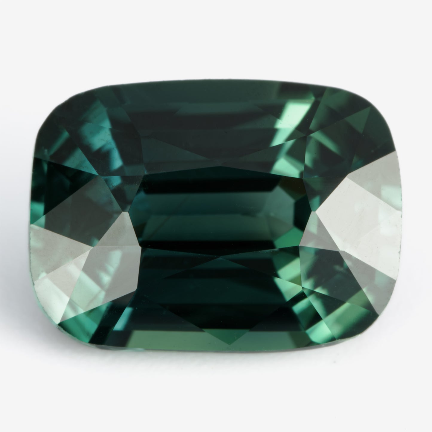 7.14x5.26mm Cushion Teal Sapphire Certificated (SATC004)