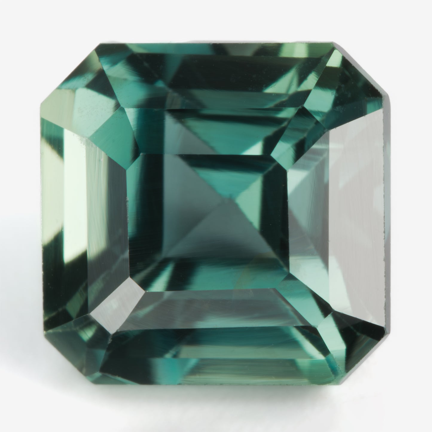 5.47x5.37mm Octagonal Teal Sapphire - Certificated (SATE008)