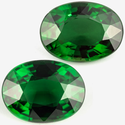 8x6mm Oval Green Tourmaline (TOGV015)