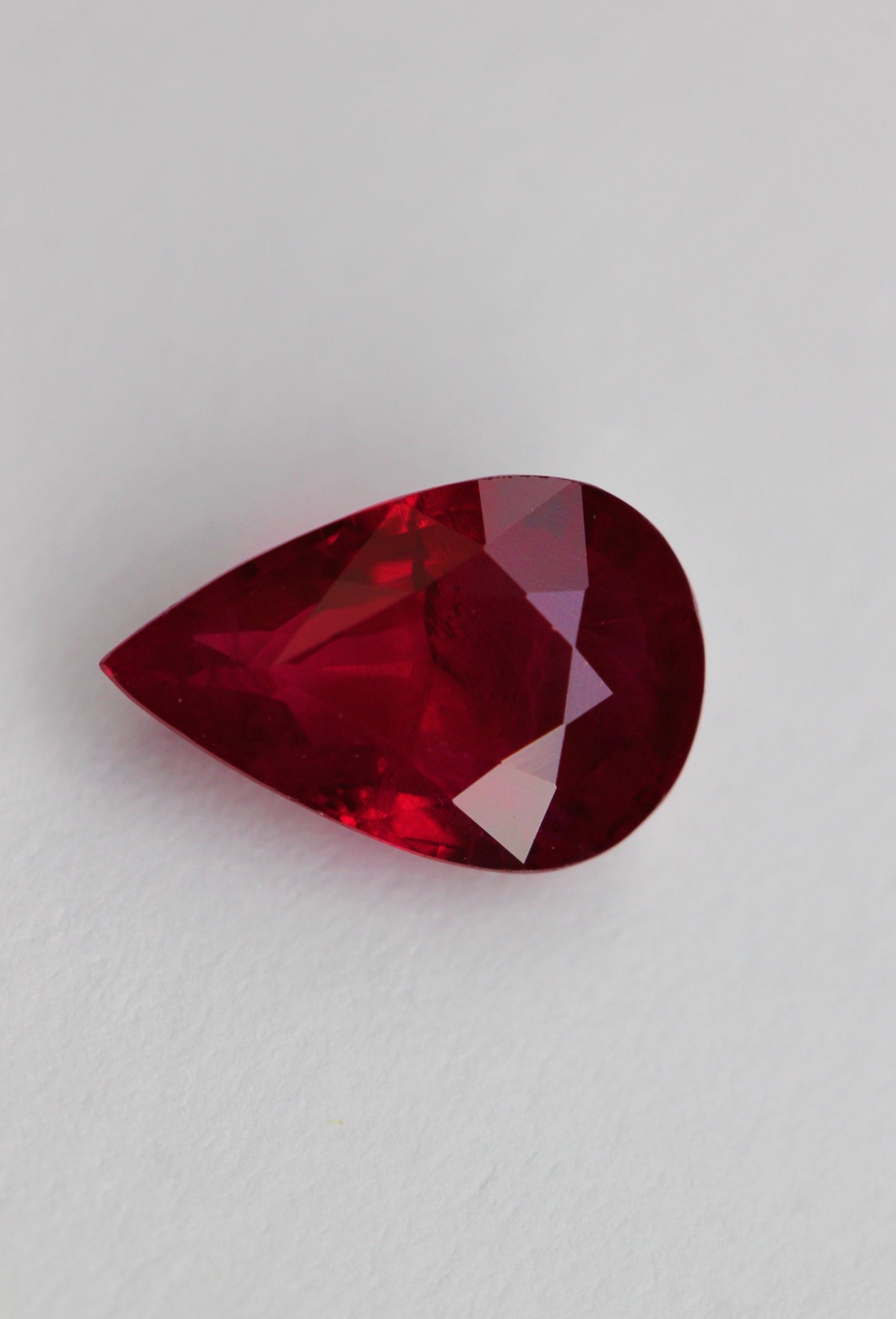 8.88x5.84mm Pear-Shaped Ruby Certificated (RUP89W)