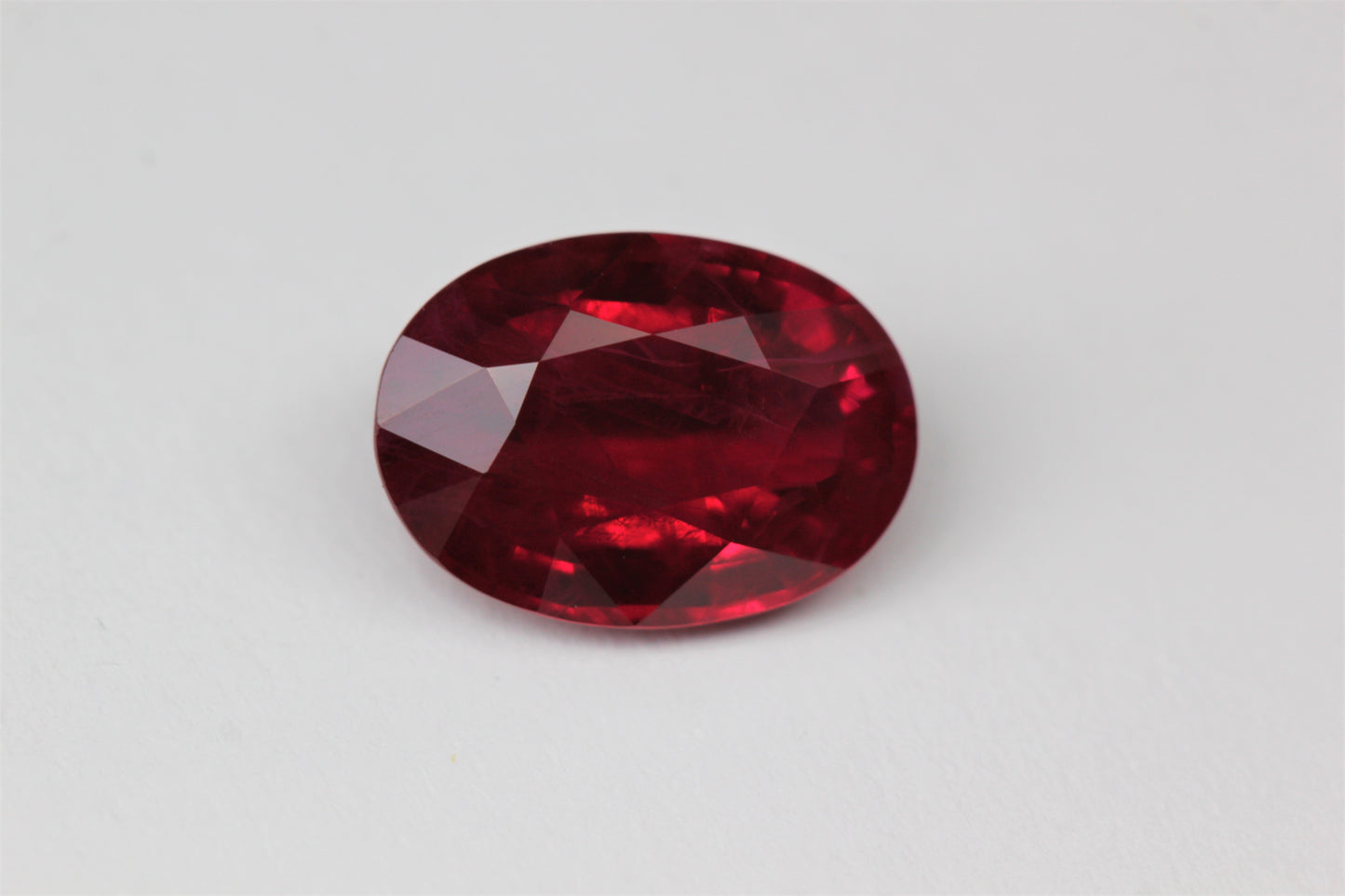 (SOLD) 9.3 x 6.7mm Oval Ruby (RUV96G)