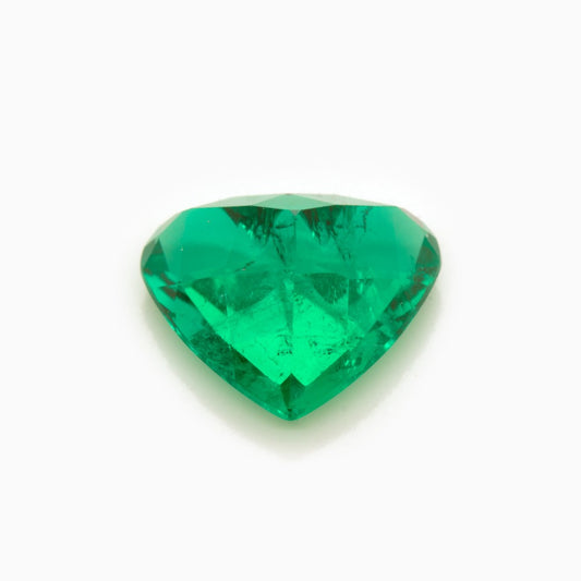 9.7x8.7mm Heart-Shape Colombian Emerald Certificated (ST2)